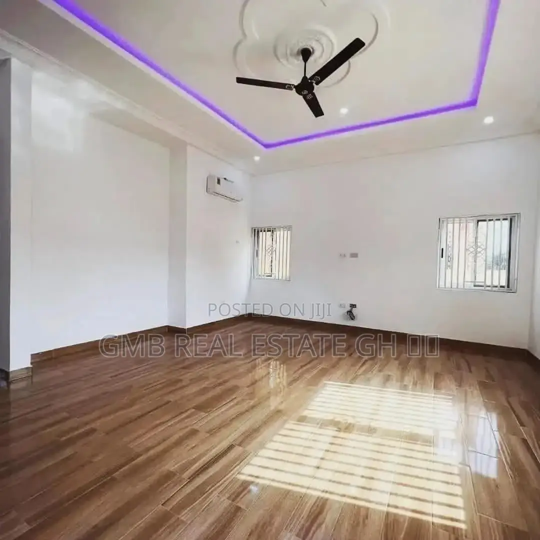 3bdrm House in Oyarifa for sale
