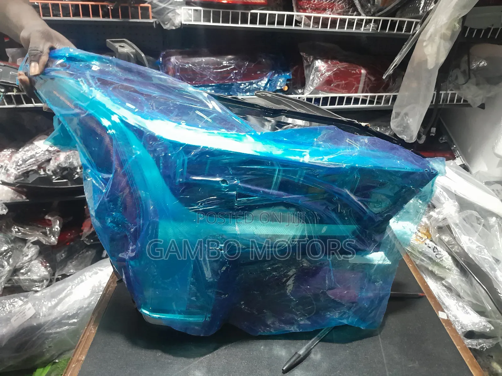 Toyota Tundra 2023 Headlight