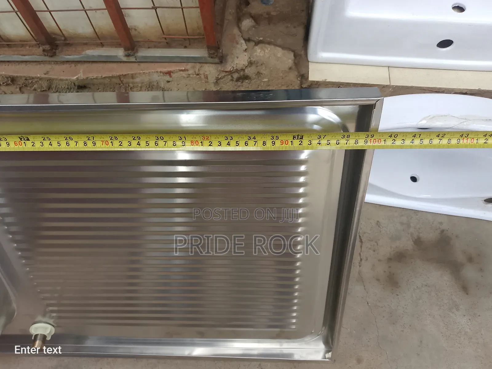Kitchen Sink Single Bowl With Arm