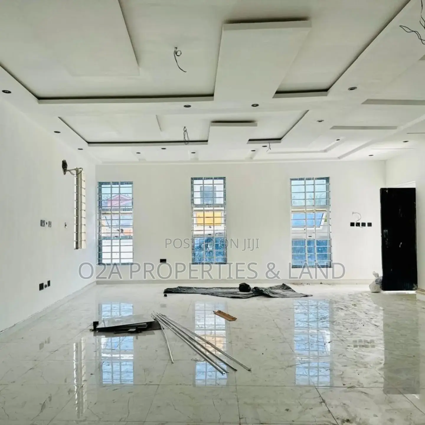 4bdrm House in Ashaley Botwe, Lake Side Estate for sale