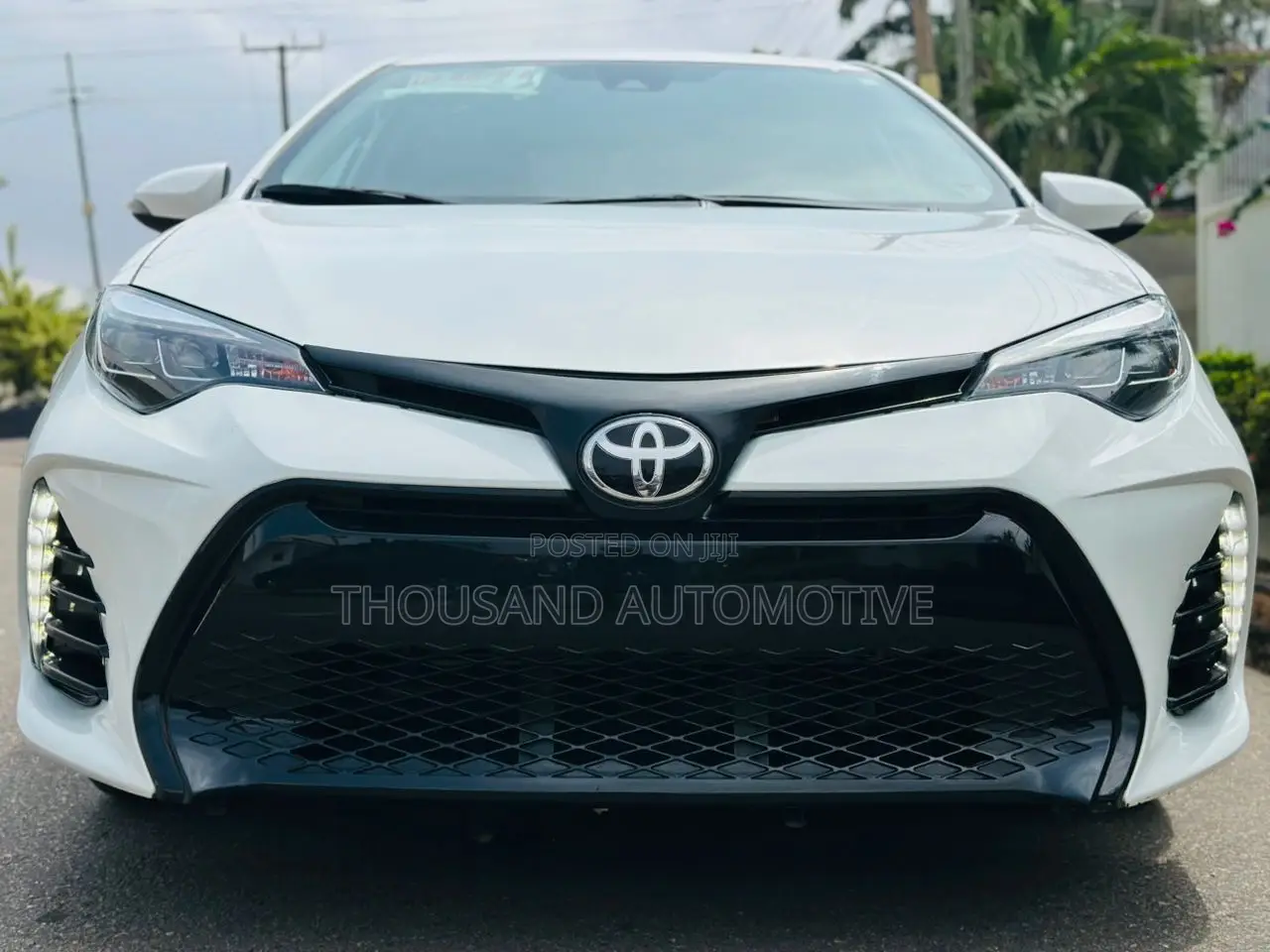 Toyota Corolla XSE 4dr Sedan (1.8L 4cyl CVT) 2017 White
