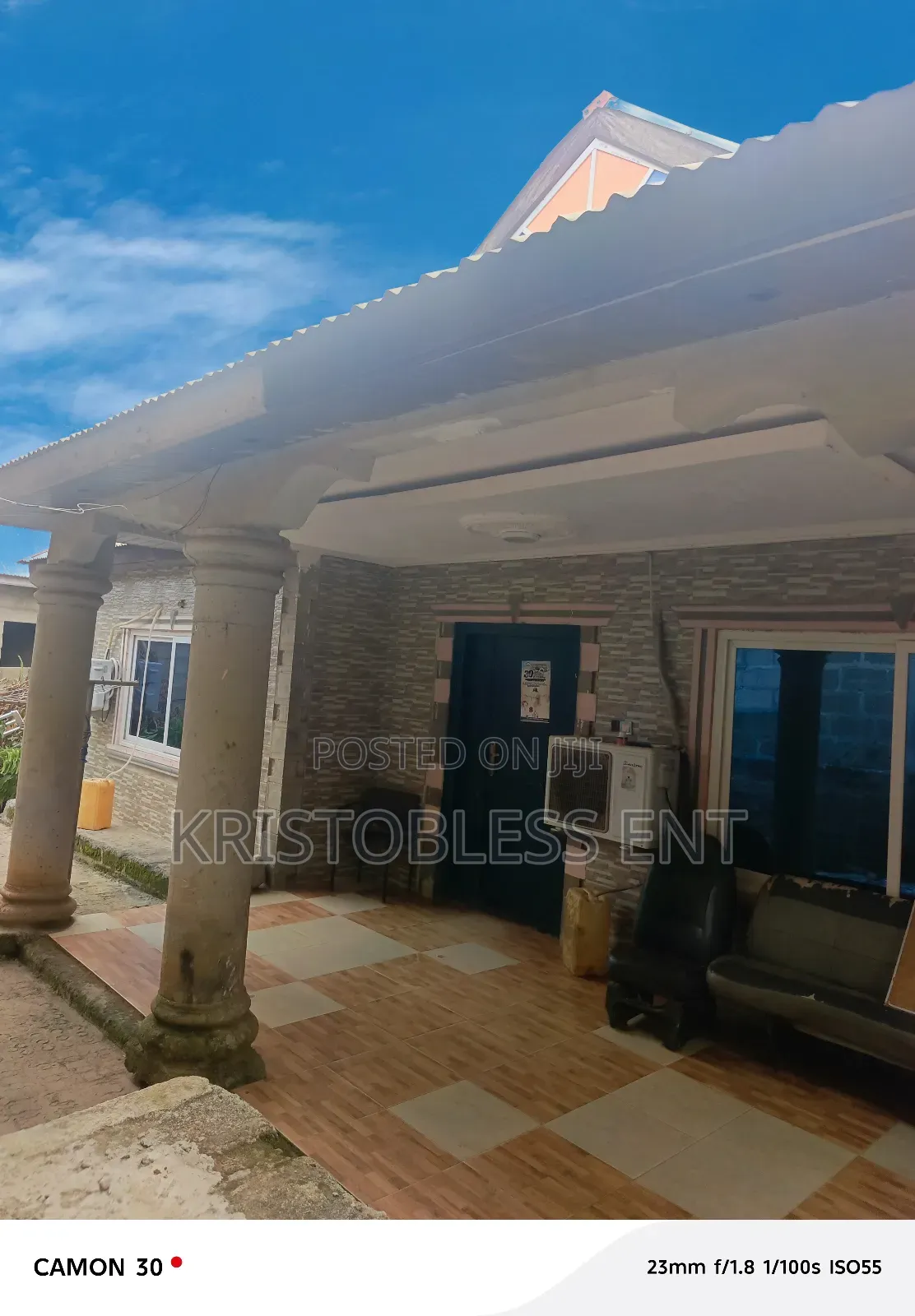 5bdrm House in Obey Francis, Atwima Nwabiagya for sale