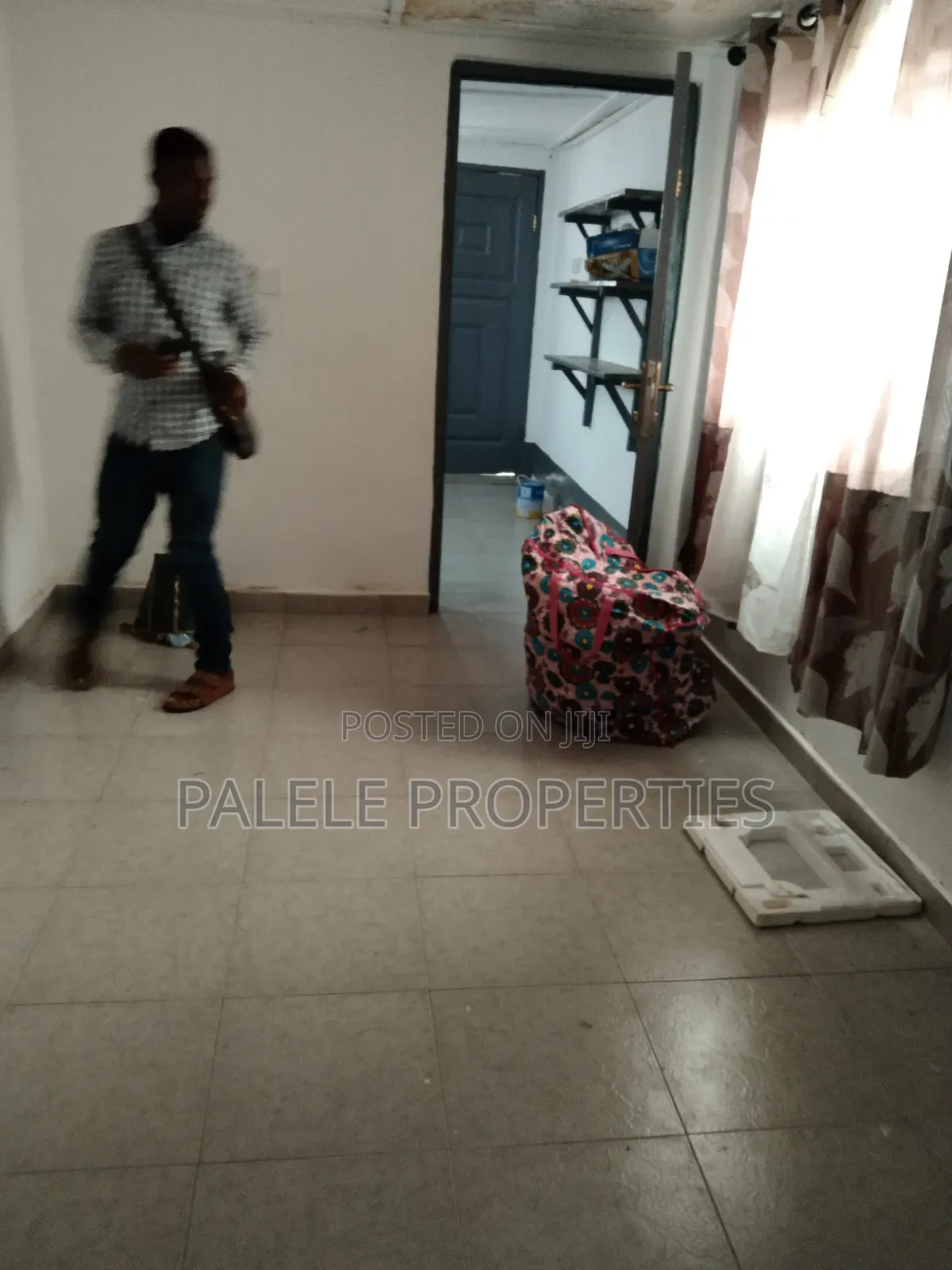 1bdrm House in Dansoman Exhibition for rent