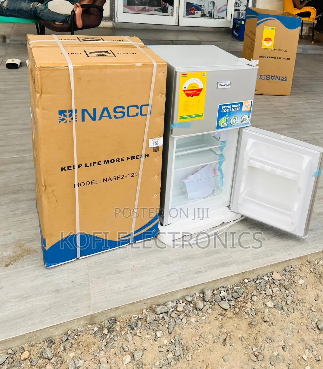 Extravagant Nasco F2-120 Double Door Fridge Table Top Fast