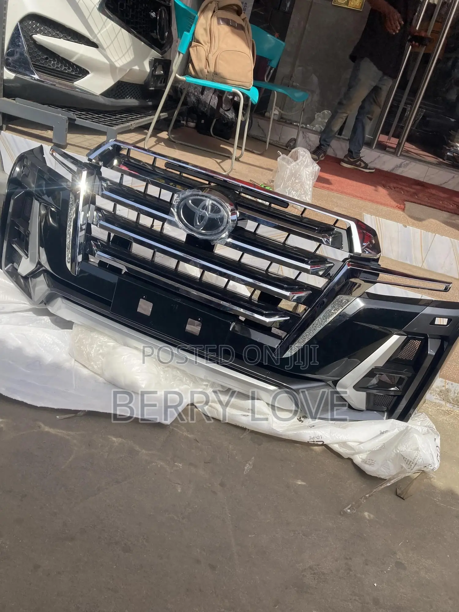 2016-2018 Complet Front Bumper for Land Cruiser