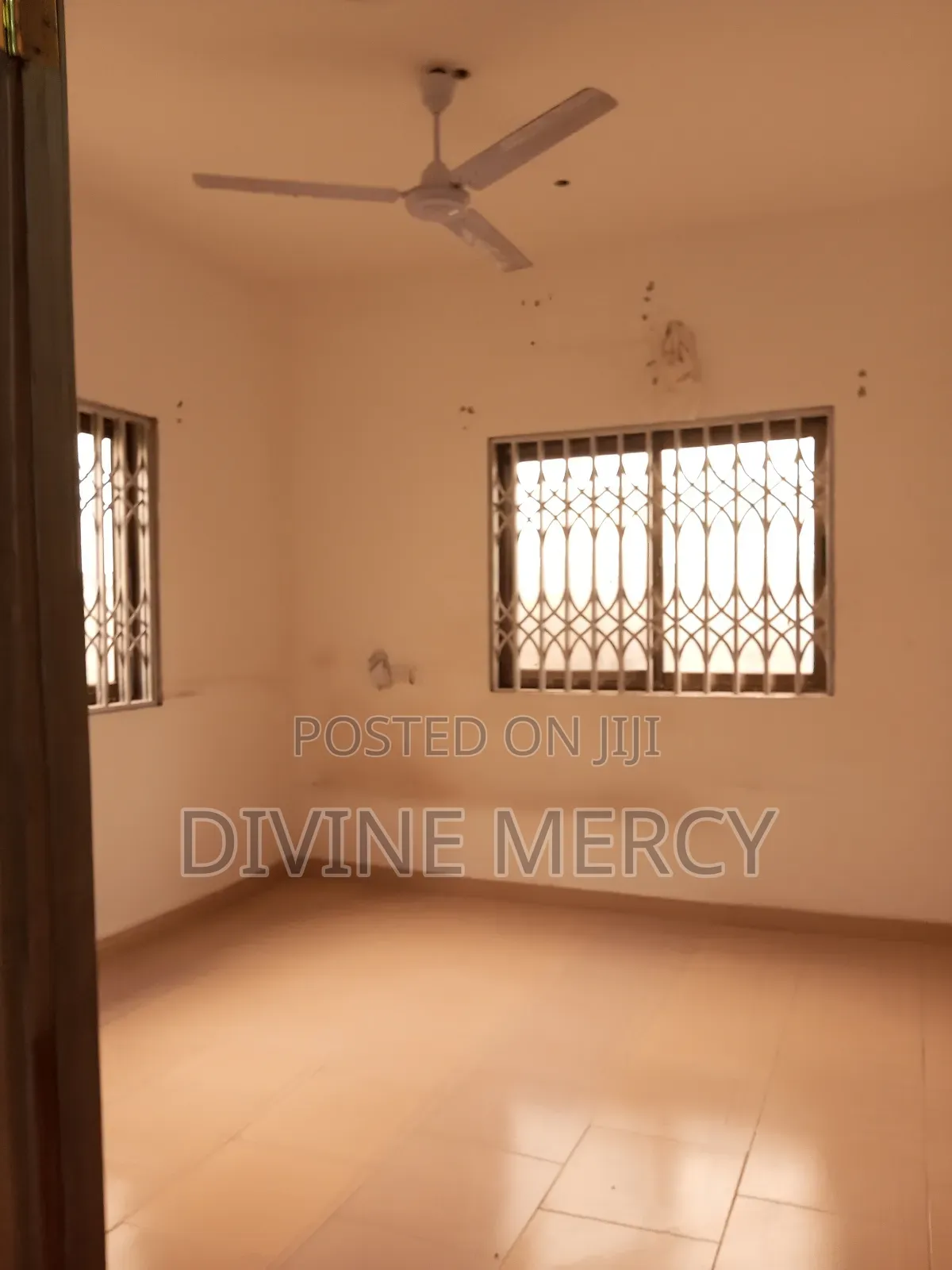 1bdrm Apartment in Kakaraba Down, Awutu Senya East Municipal for rent