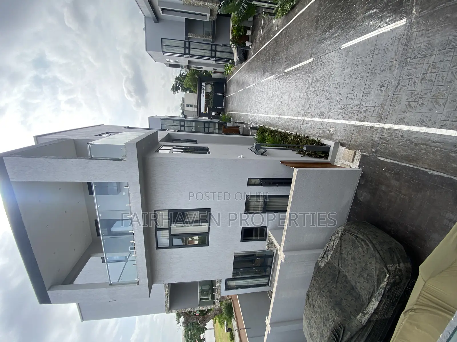 Furnished 2bdrm Duplex in Cantonments for rent