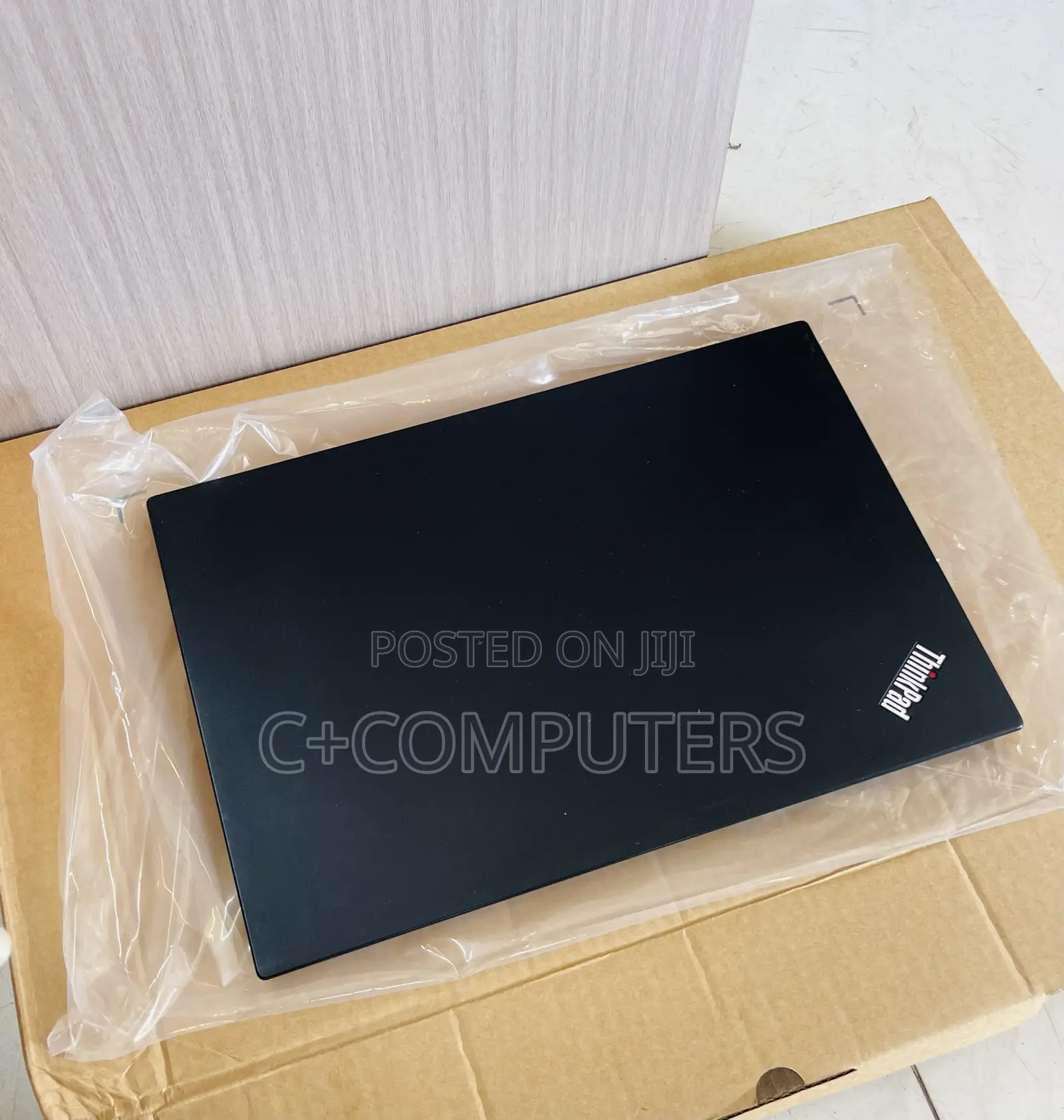 New Laptop Lenovo Thinkpad T490s 8GB Intel Core I5 SSD 256GB