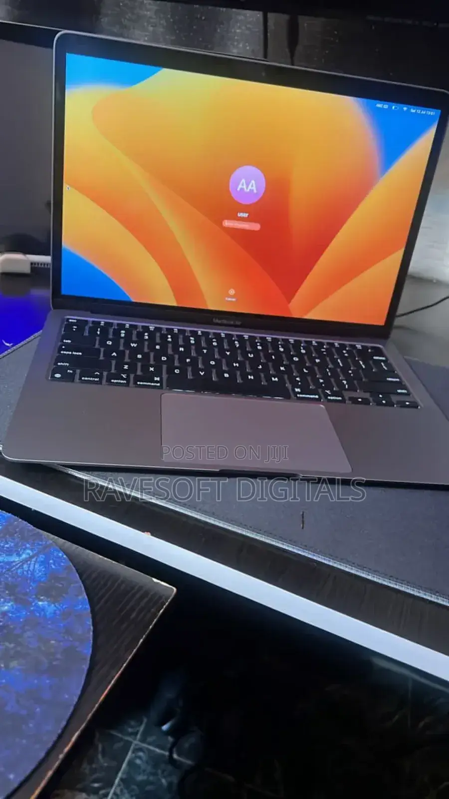 Laptop Apple MacBook 2020 8GB Intel Core M SSD 128GB