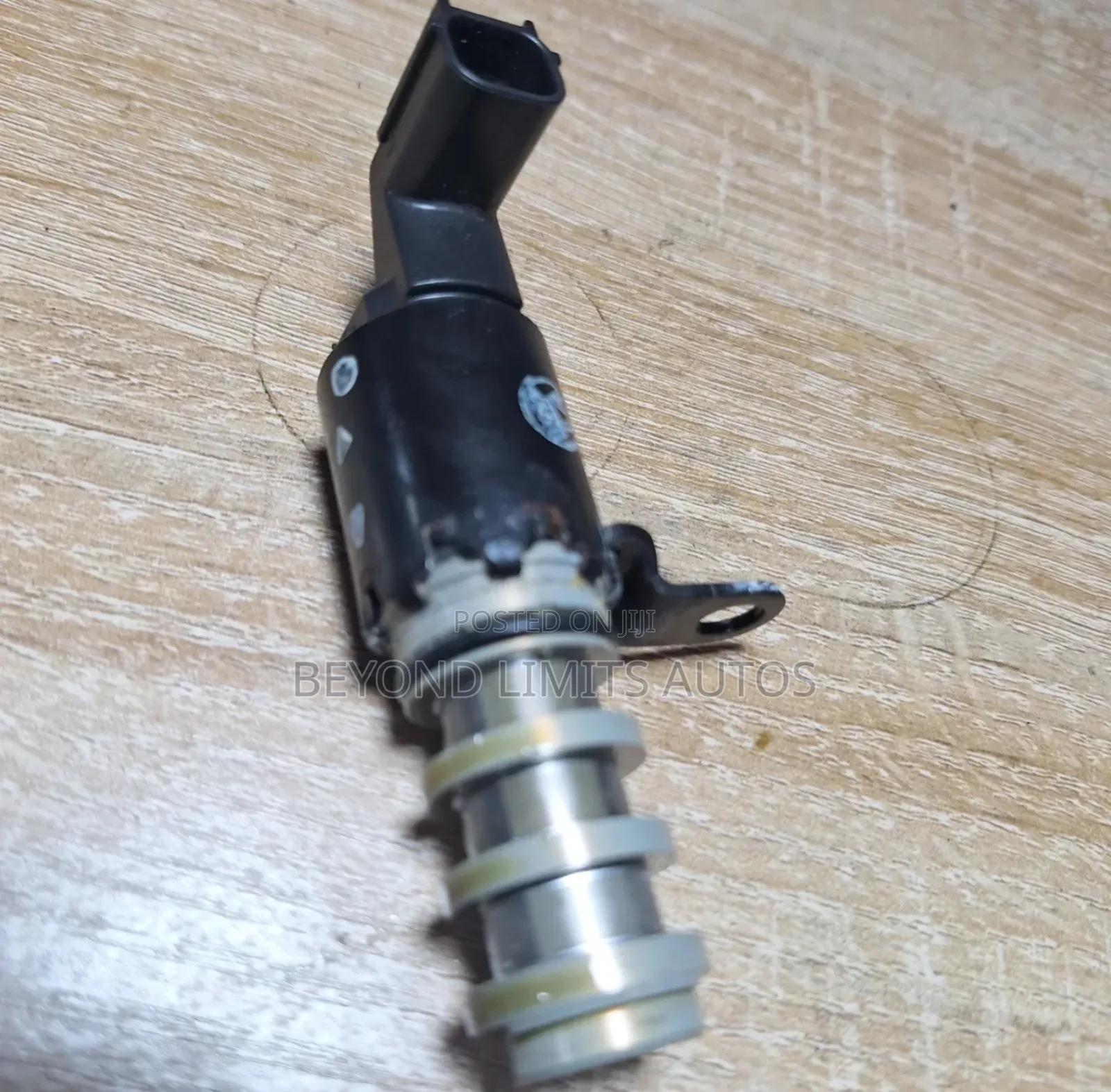 Honda Accord 2018,2019,2020,2021,22 VTC Oil Control Solenoid