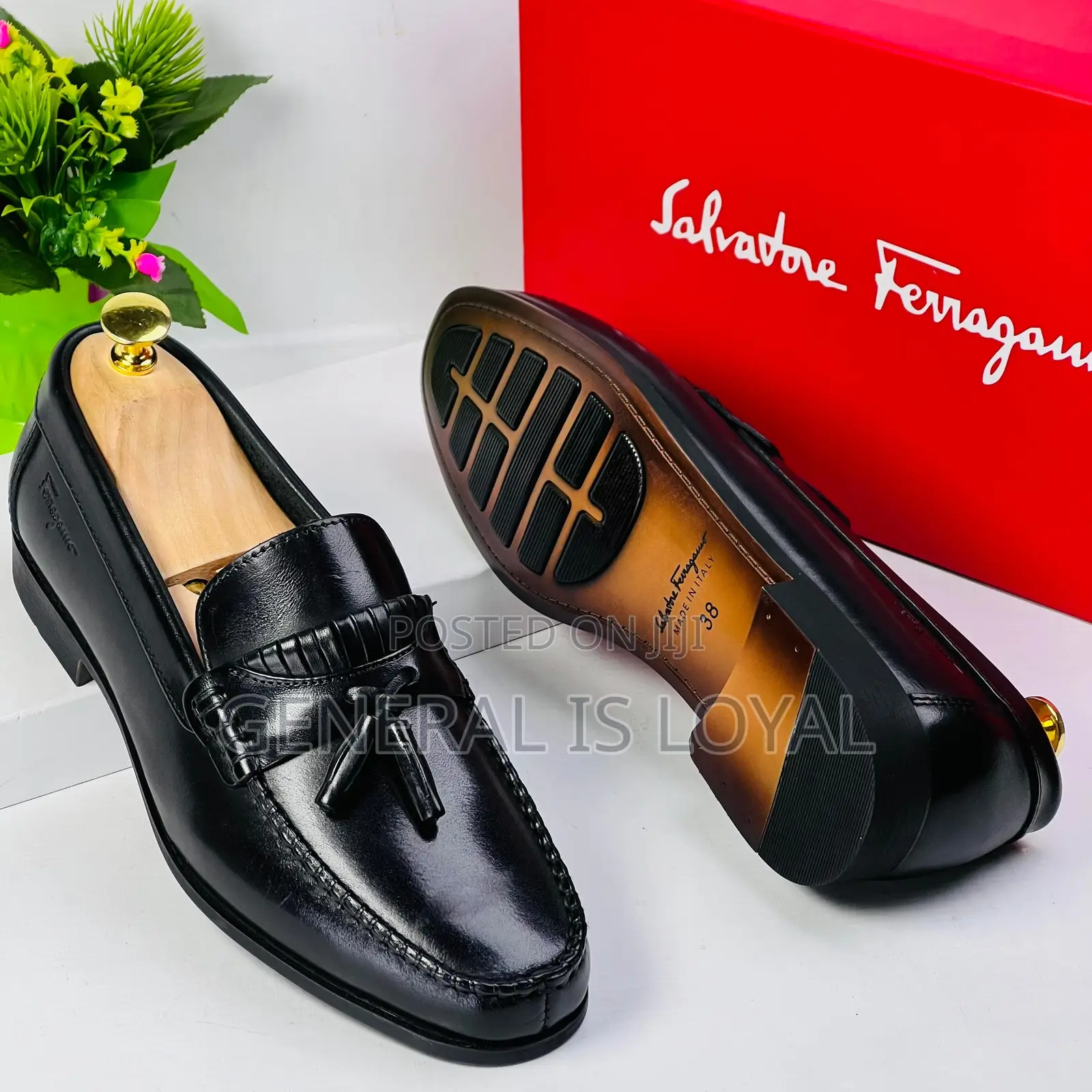 Salvatore Ferragamo Black Leather Shoe