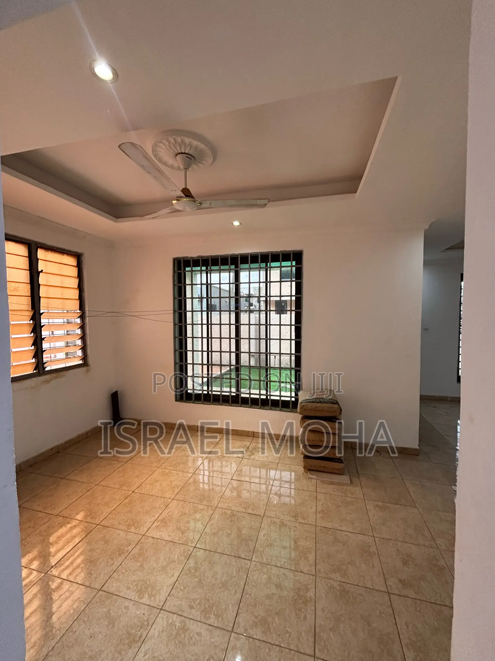 3bdrm Apartment in Adenta, Housing Down for rent