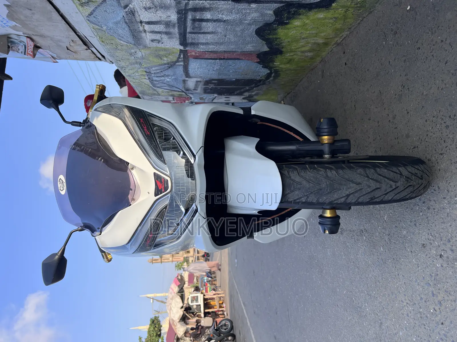 Honda 2022 White