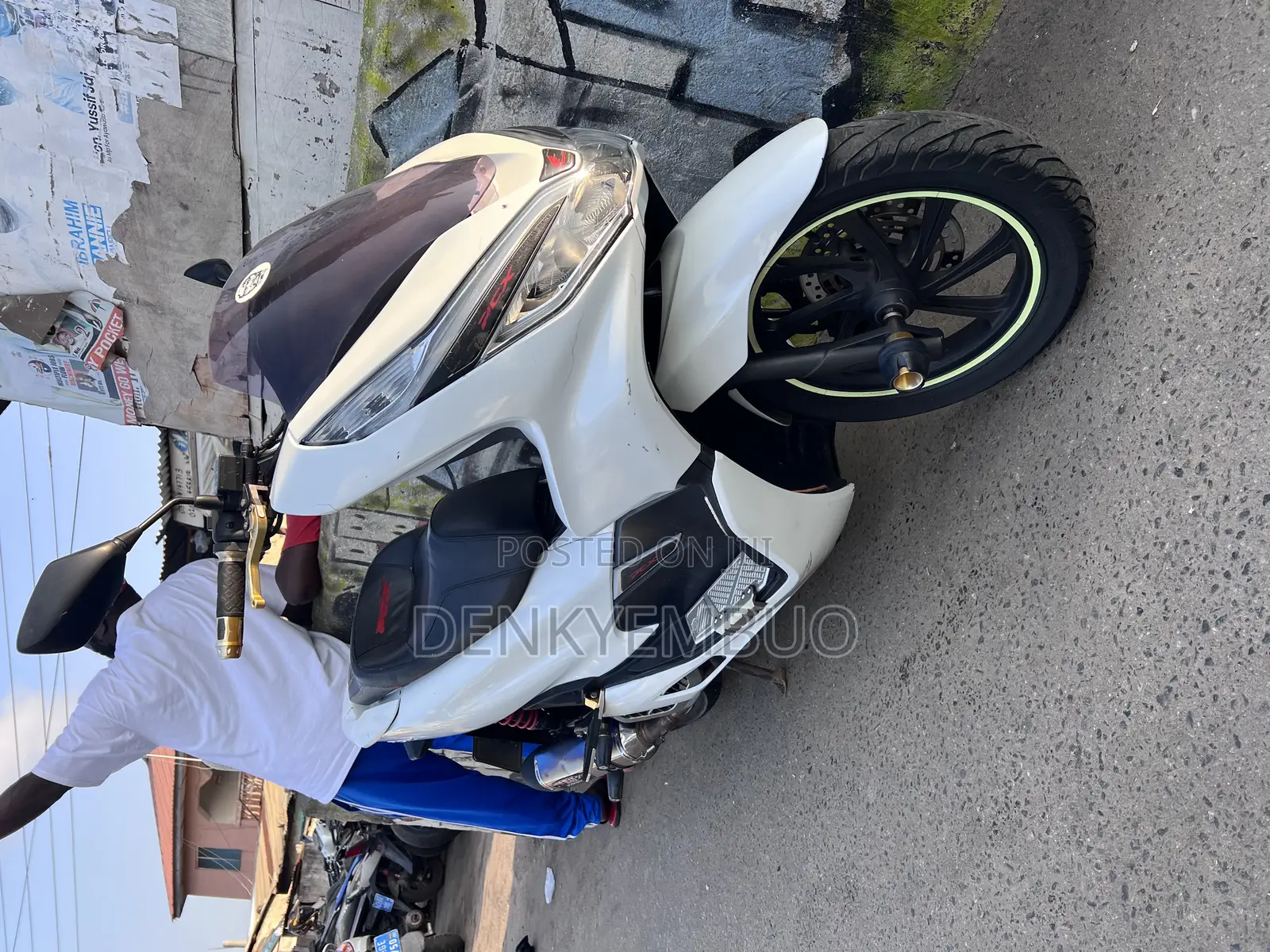 Honda 2022 White
