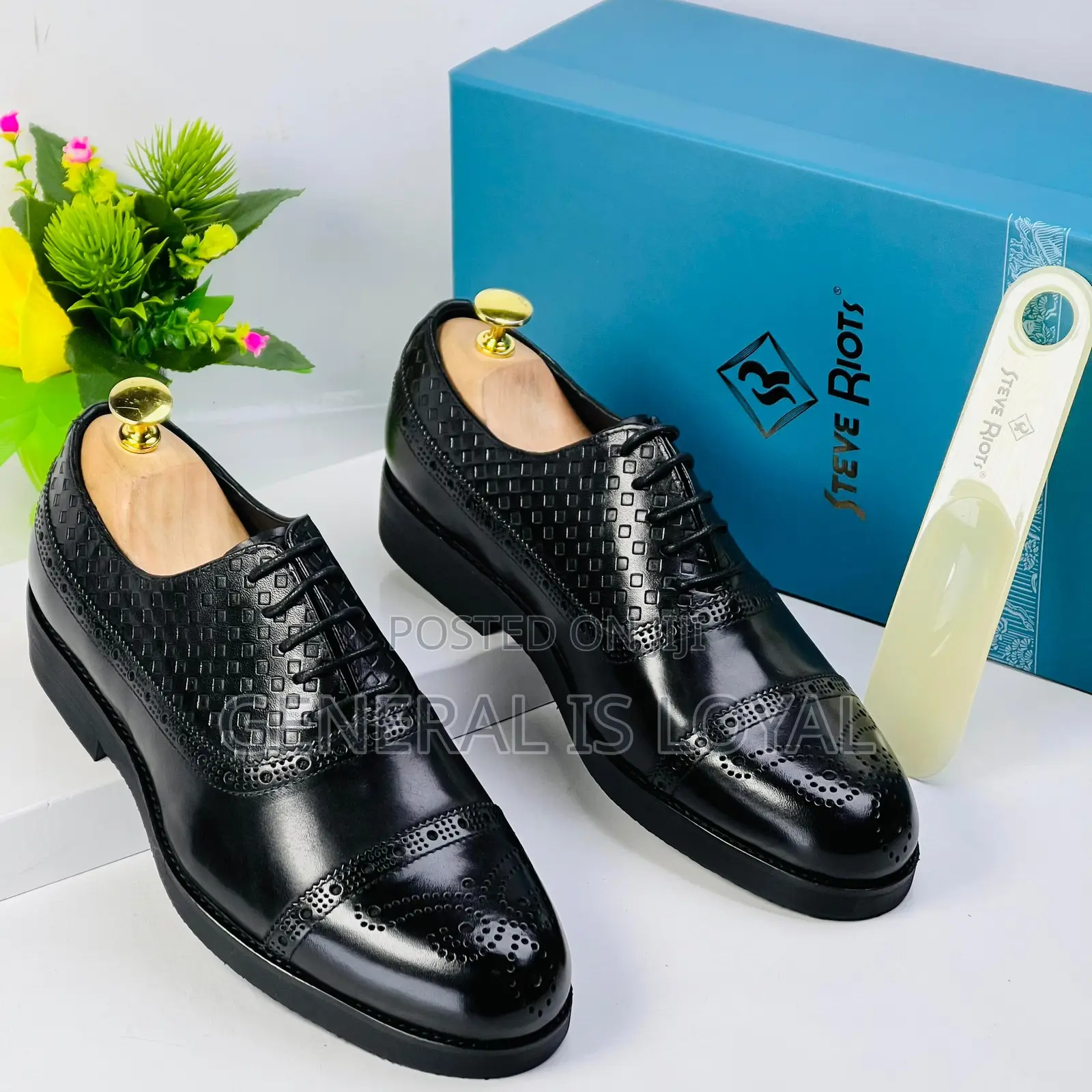 Steve Riots Men’S Shoe /Gum Sole