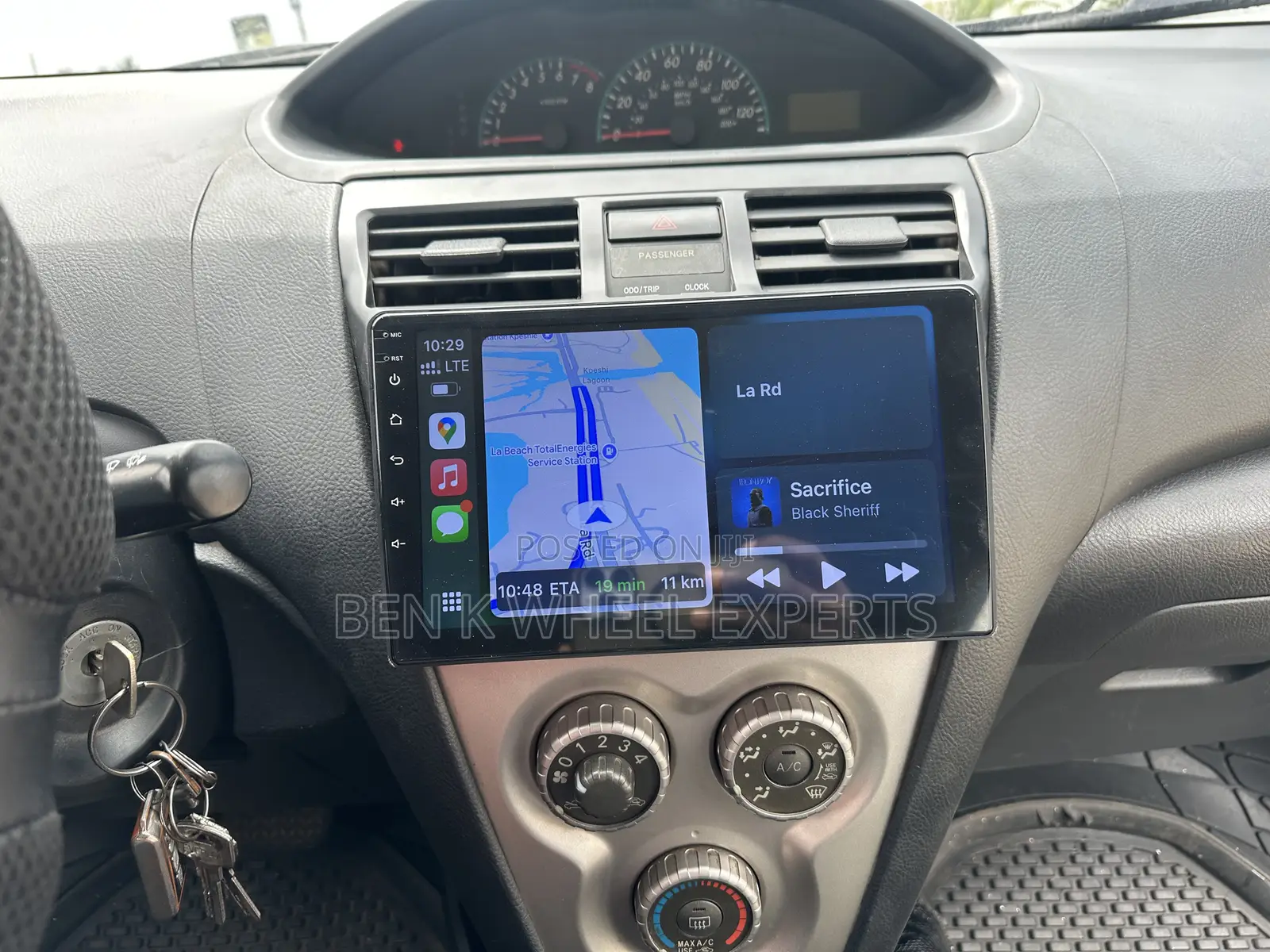 Carplay Android Auto Screen Yaris Salon