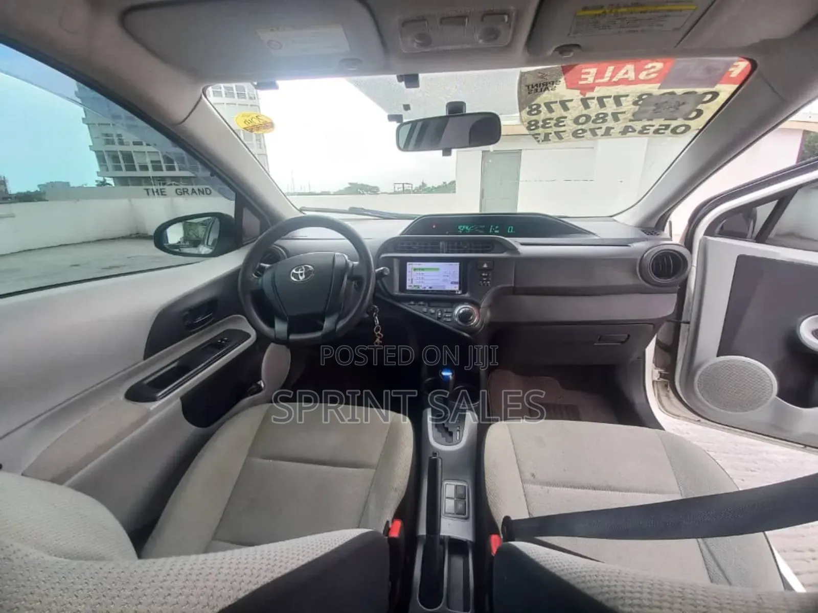 Toyota Aqua 2015 White