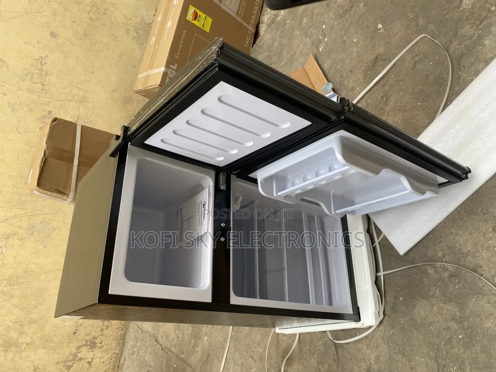 More Bummer Pearl 86litres Tabletop Double Door Fridge