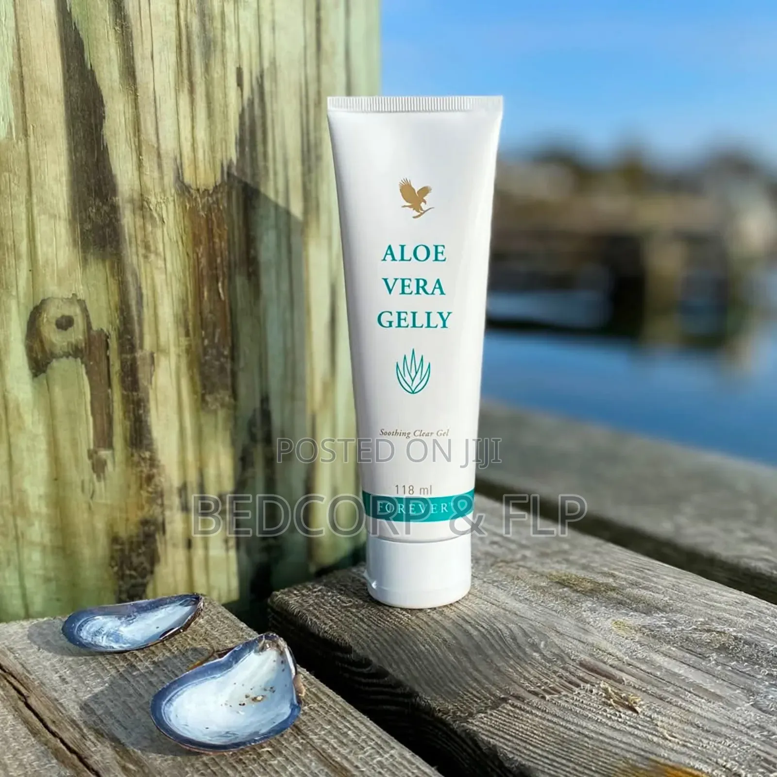 Aloe Vera Gelly Tube. Soothing Clear Gel