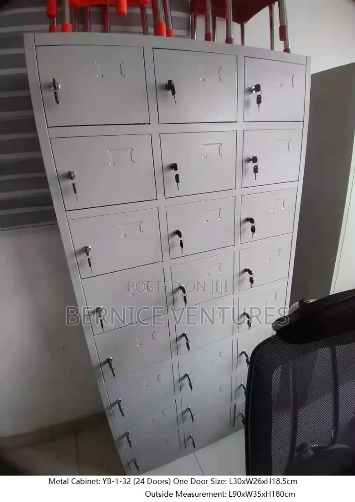 Compartmentalized Cabinet