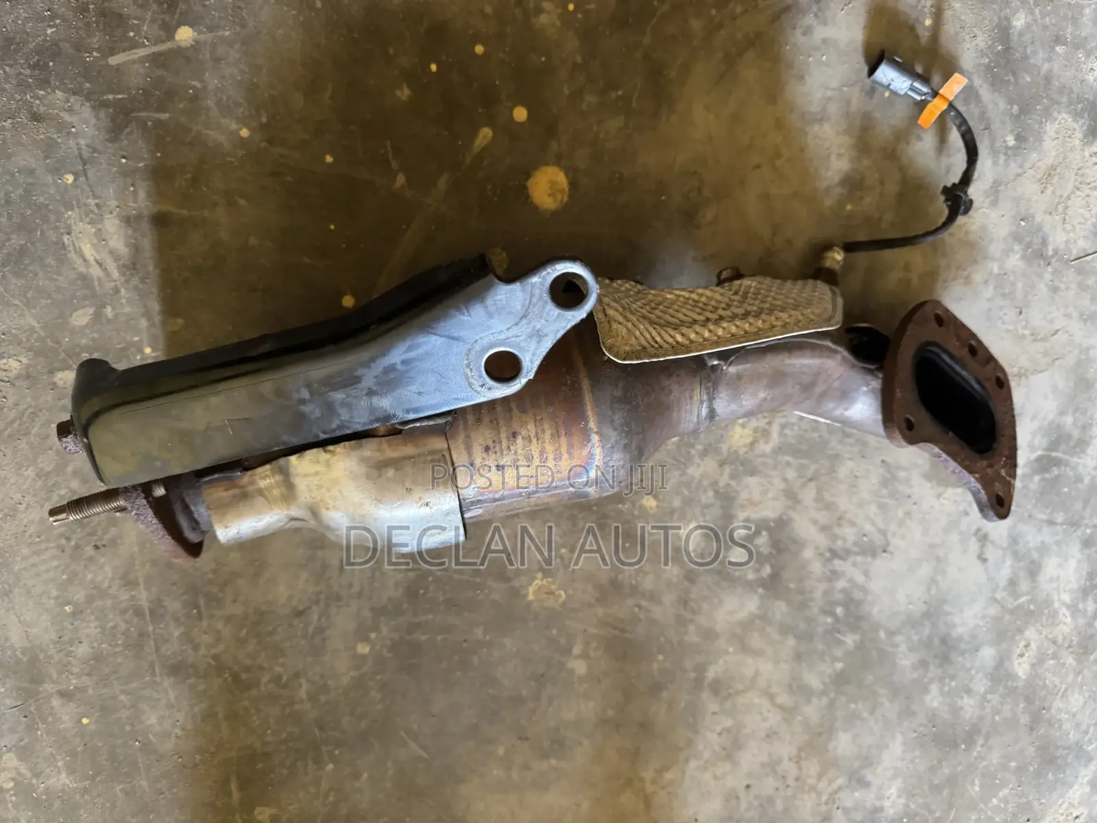 Toyota Tacoma Driver Exhaust Manifold 3.5l 2016-2019 Oem
