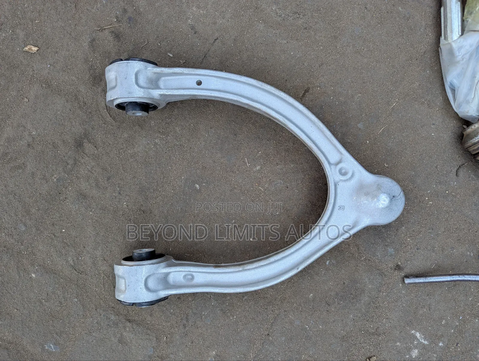 Mercedes Benz C300 2016,2017,2018,2019 Upper Arm W205