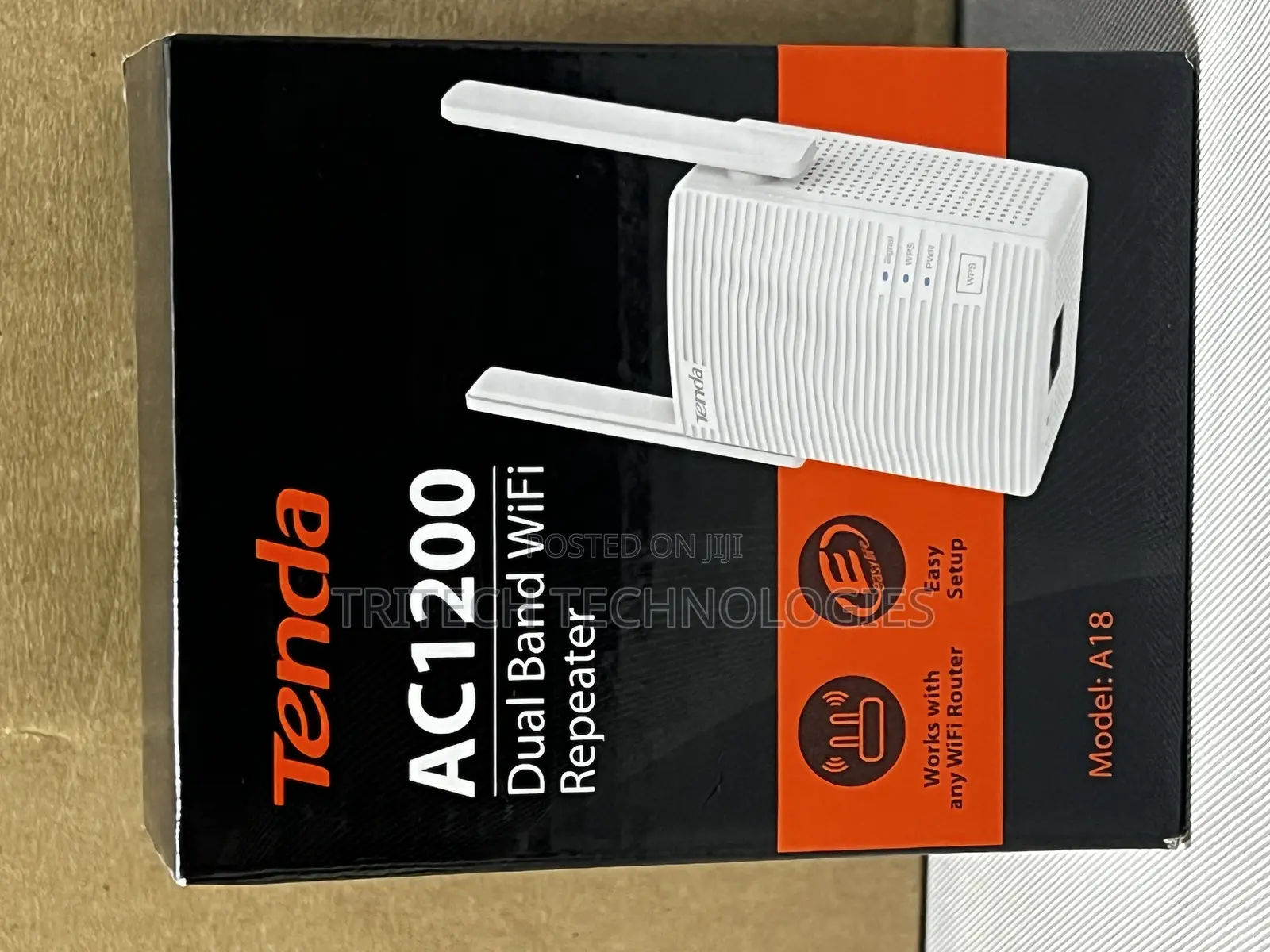 Tenda A18 Wi-Fi Range Extender Gigabit Repeater Ac1200