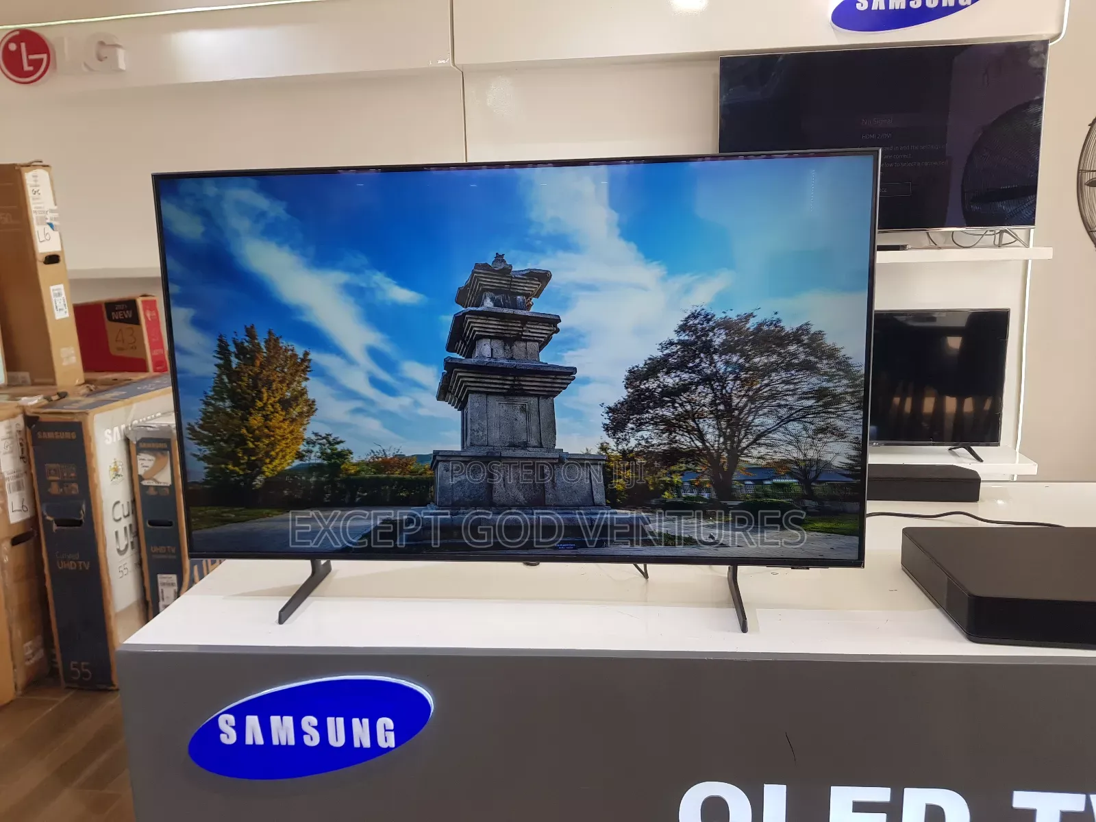 65 Inched Samsung Qled 8k