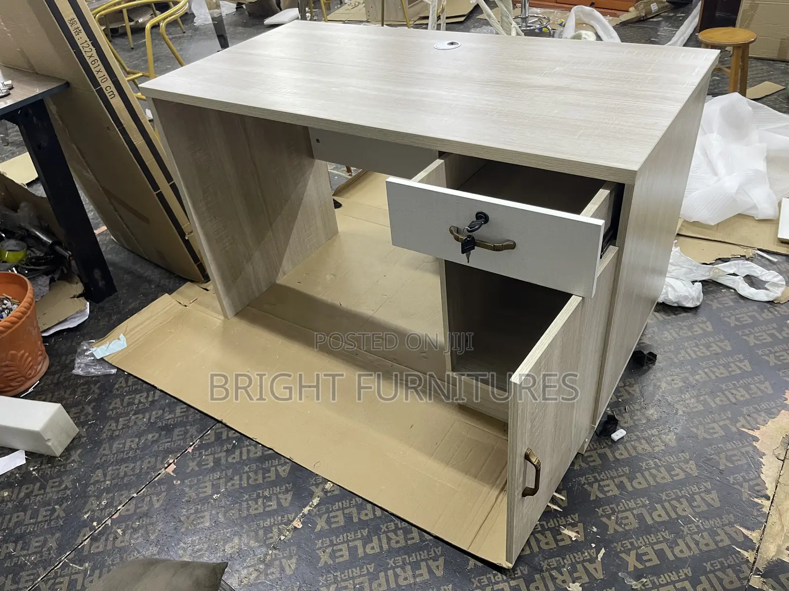 Office Desk (Office Table)