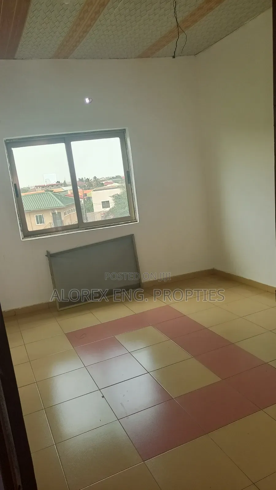 1bdrm Apartment in Chamber Self, Adenta for rent