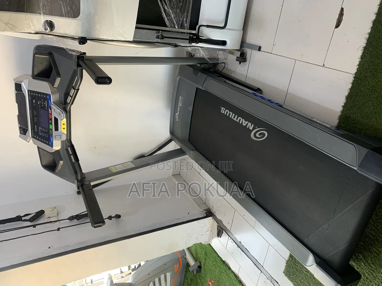 Nautilus Treadmill 150kg