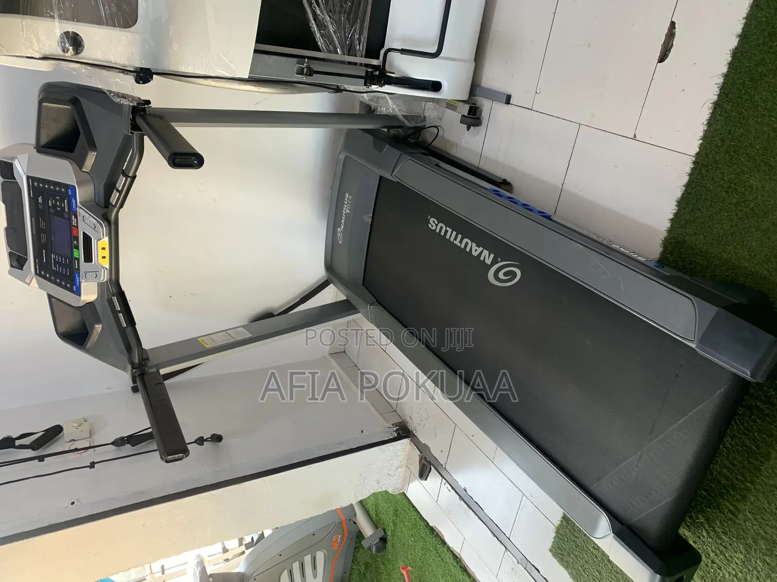 Nautilus Treadmill 150kg