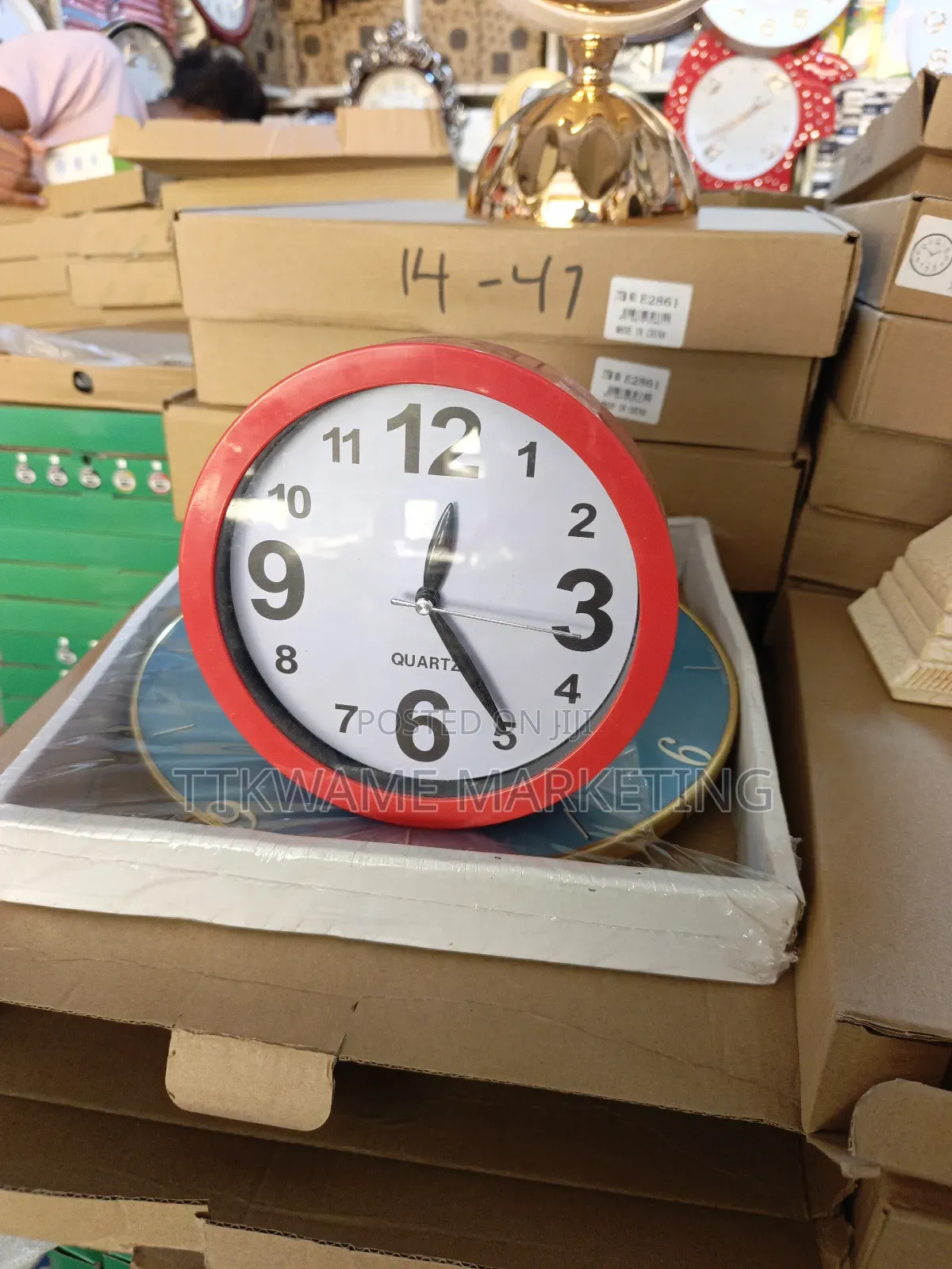 Quartz Alarm Clock