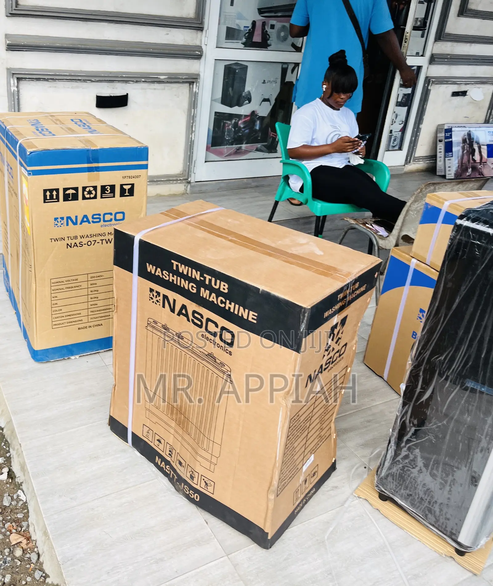 Most Affordable Nasco 5kg Semi-Auto Washing Machine.