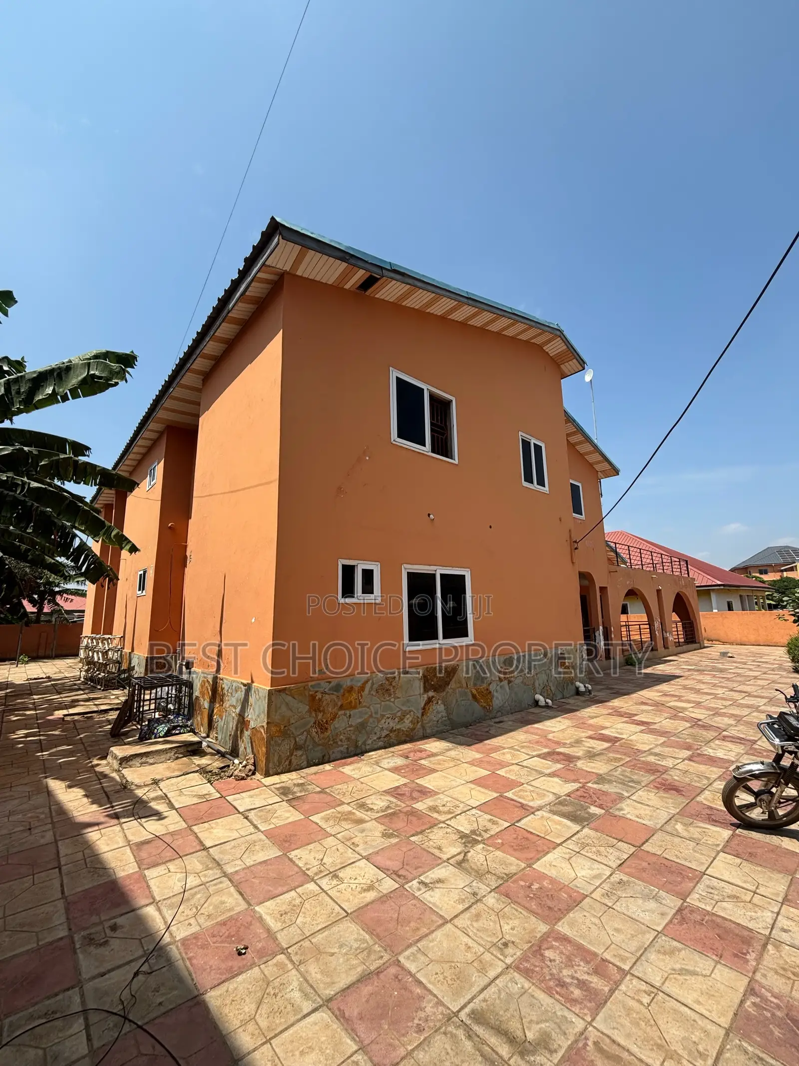 Single Room Sc for Rent at Adenta Housing Down