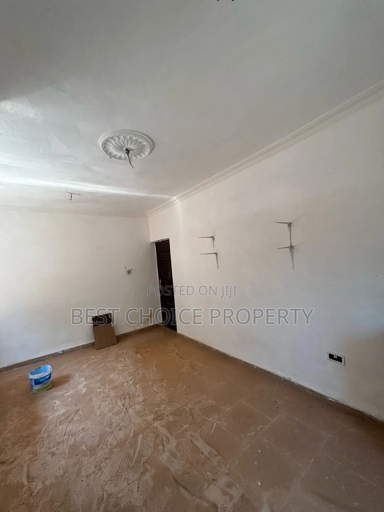 Single Room Sc for Rent at Adenta Housing Down