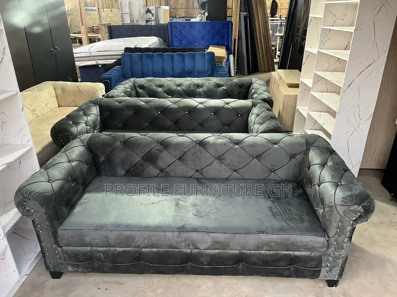 Gray 3in1 Sofa Very Strong And Durable// Luxurious And Durable