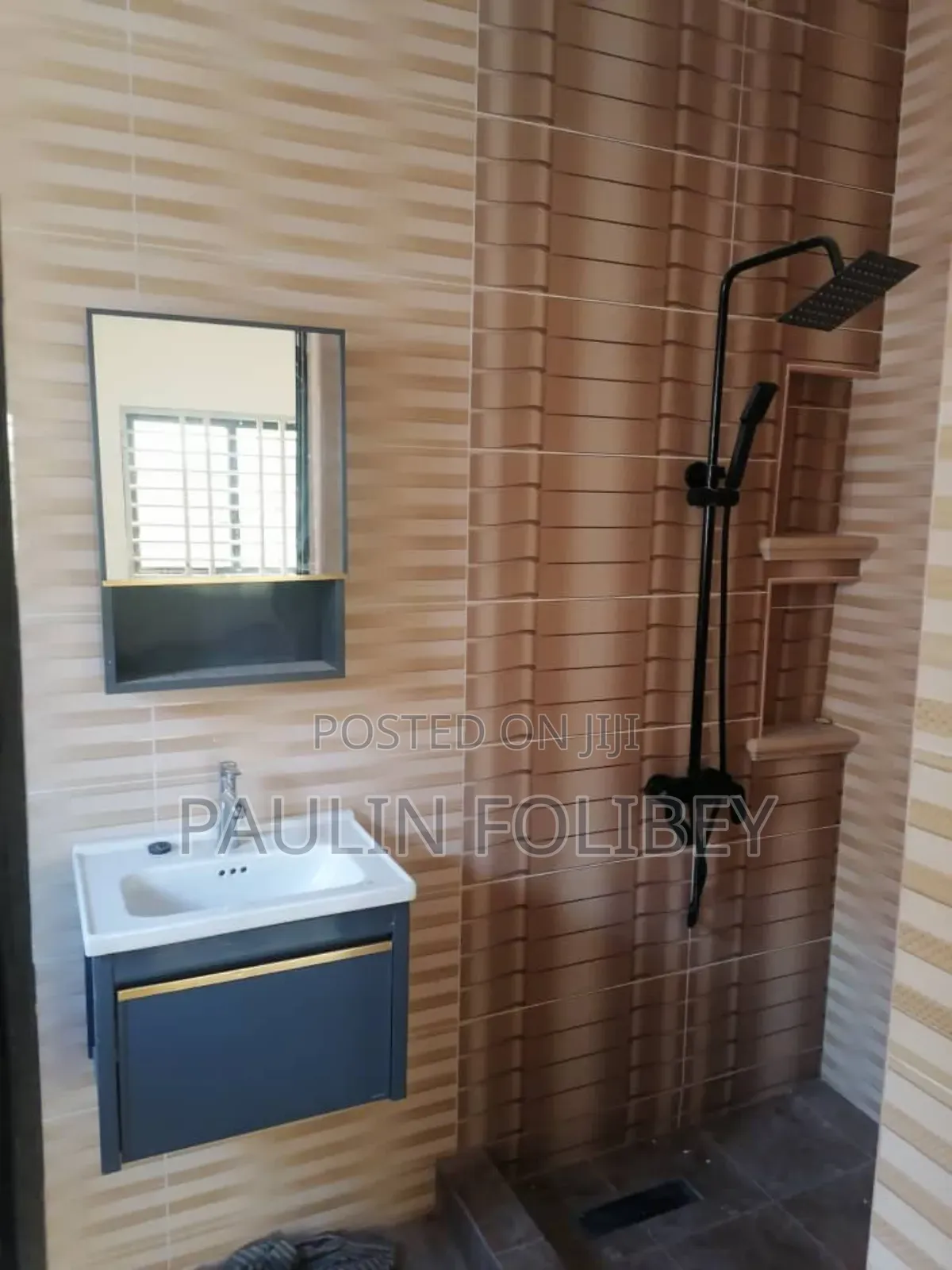 3bdrm Duplex in Dg Properties, Amasaman for sale