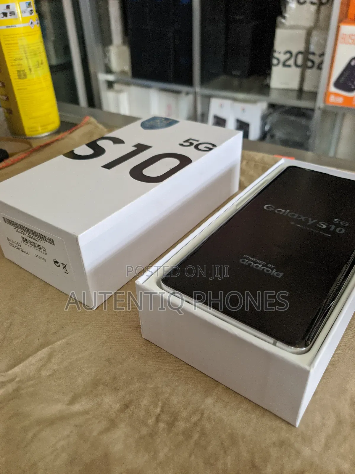 New Samsung Galaxy S10 5G 256 GB Gold