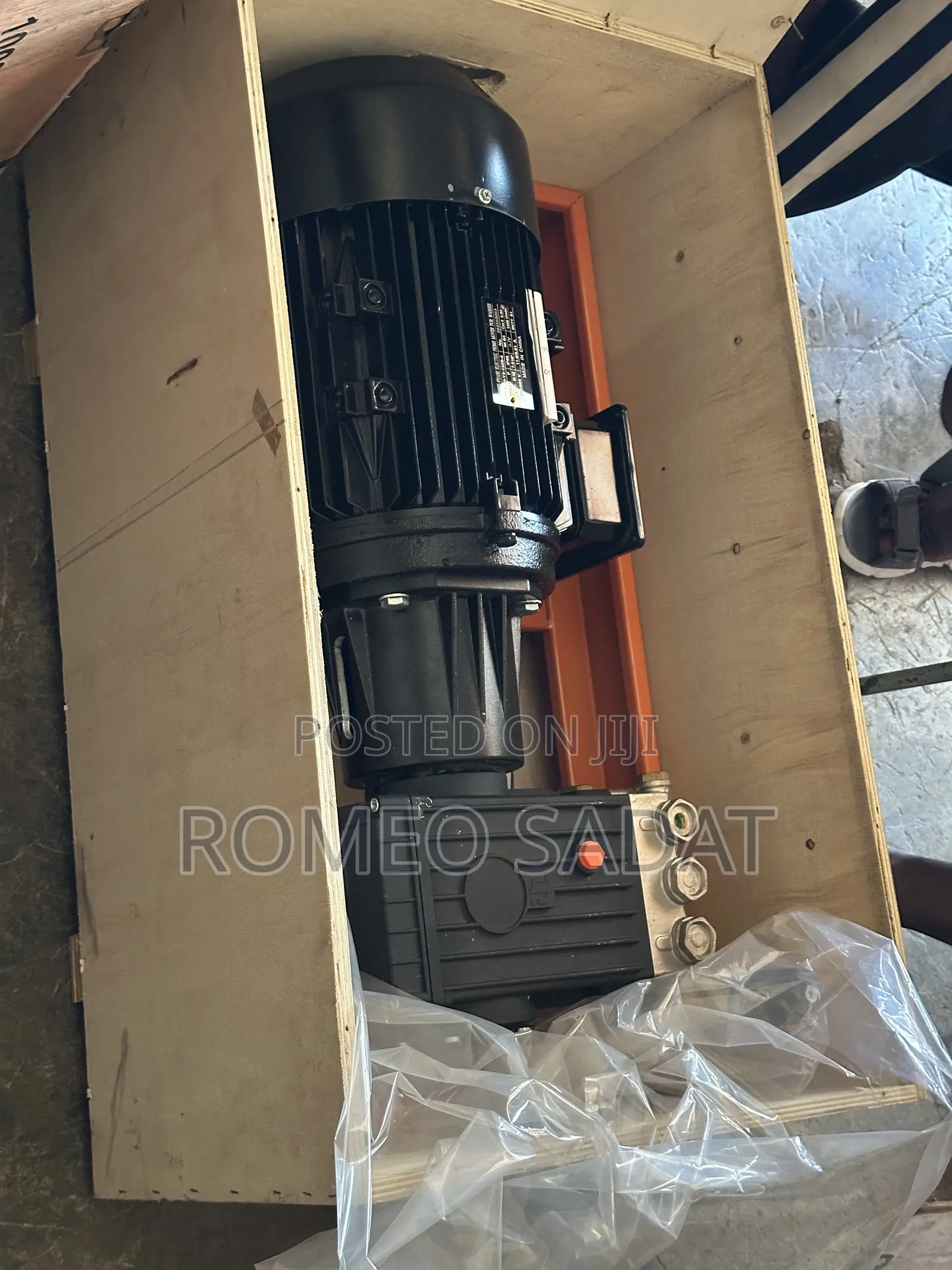 7.5 Three Phase Pressure Pump Washing Bay Complete With Gun.