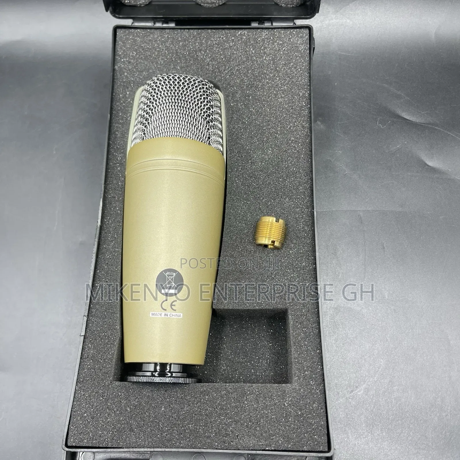 Behringer C-1 Studio Microphone Condenser