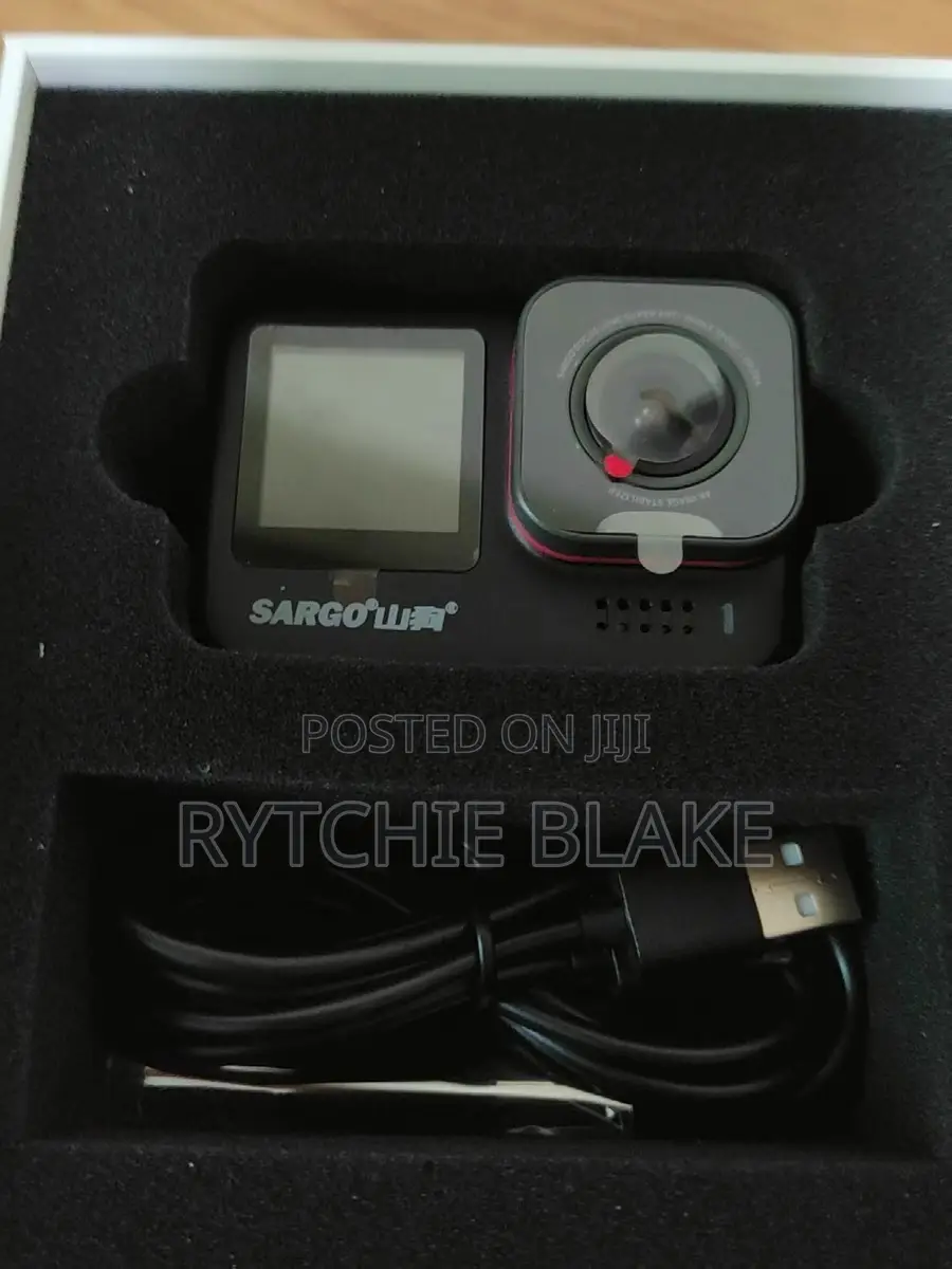 Action Camera for Vlogs With Accesories