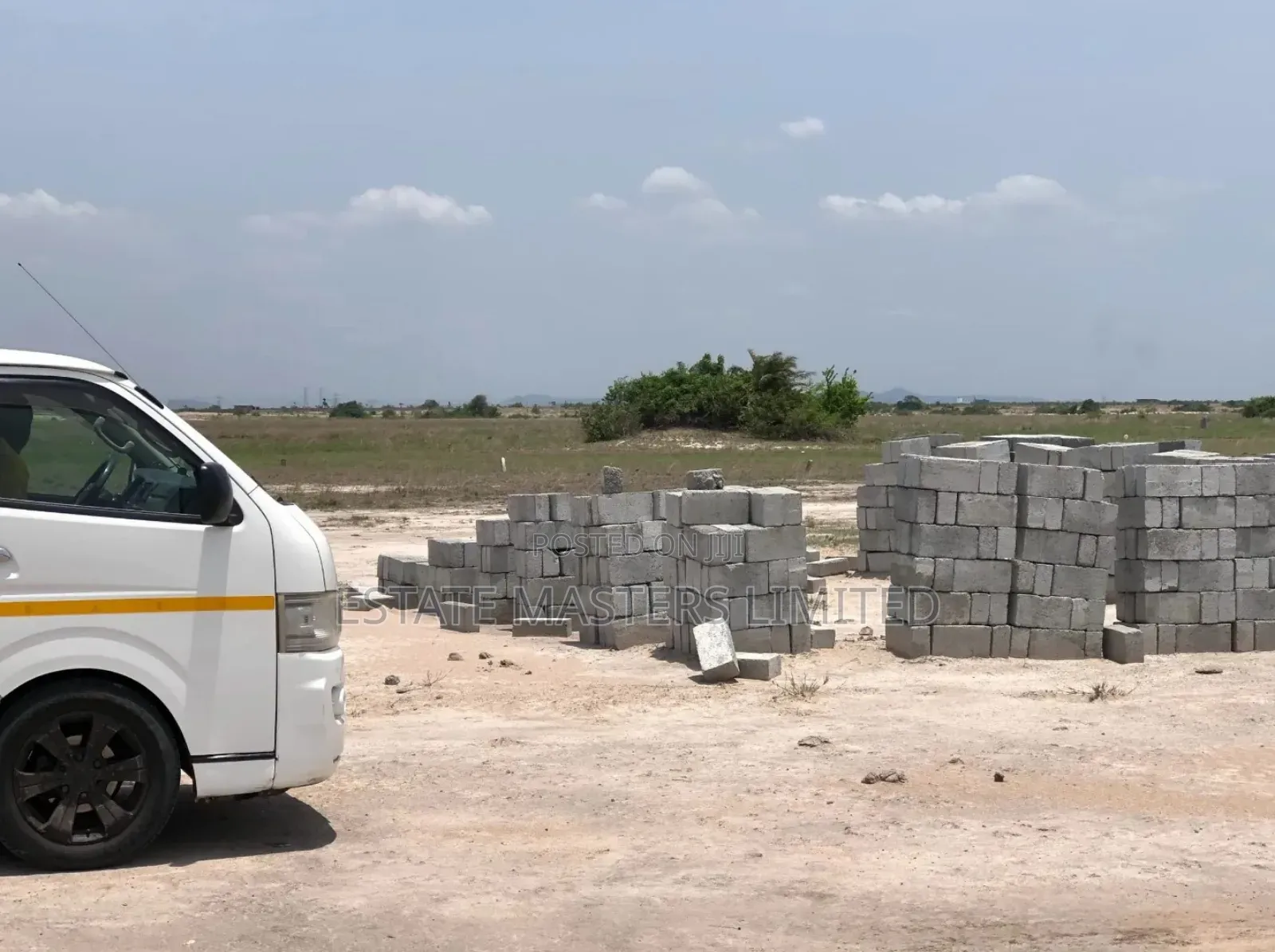 Perfect Estate Land, to Live, Work, and Thrive,"Tsopoli "