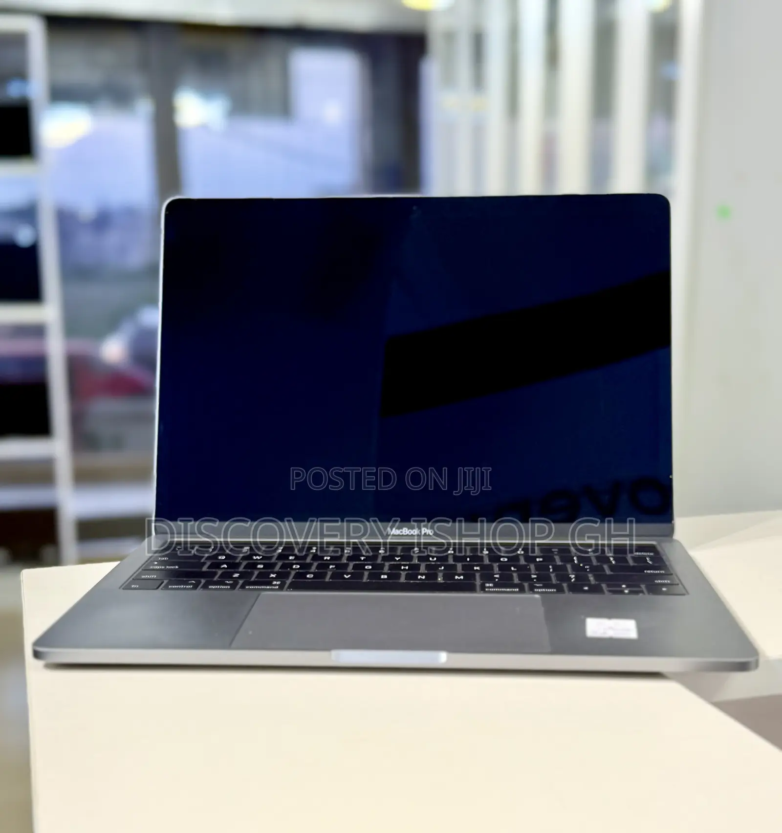 Laptop Apple MacBook Pro 2017 16GB Intel Core I7 SSD 512GB