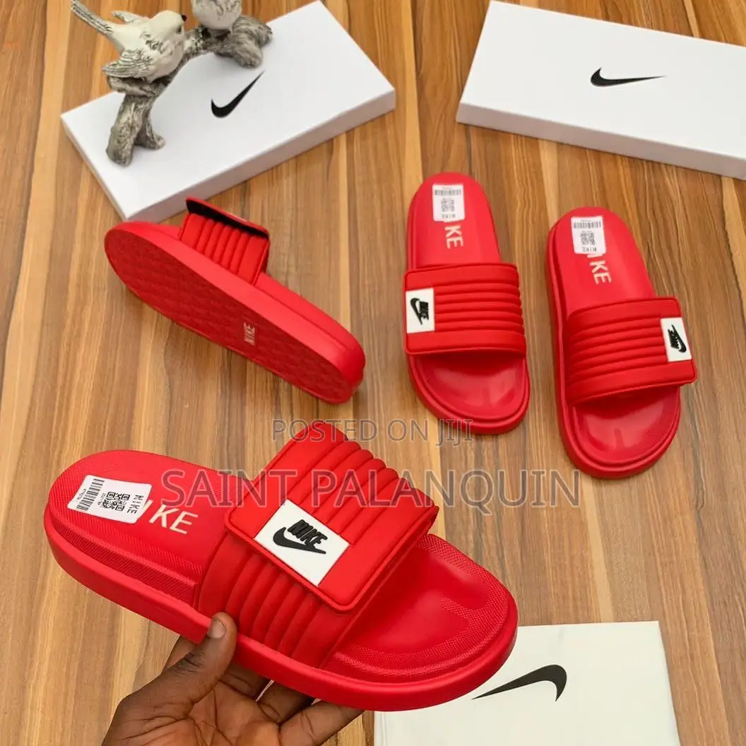 Nike Ofcourt Adjustable Slides