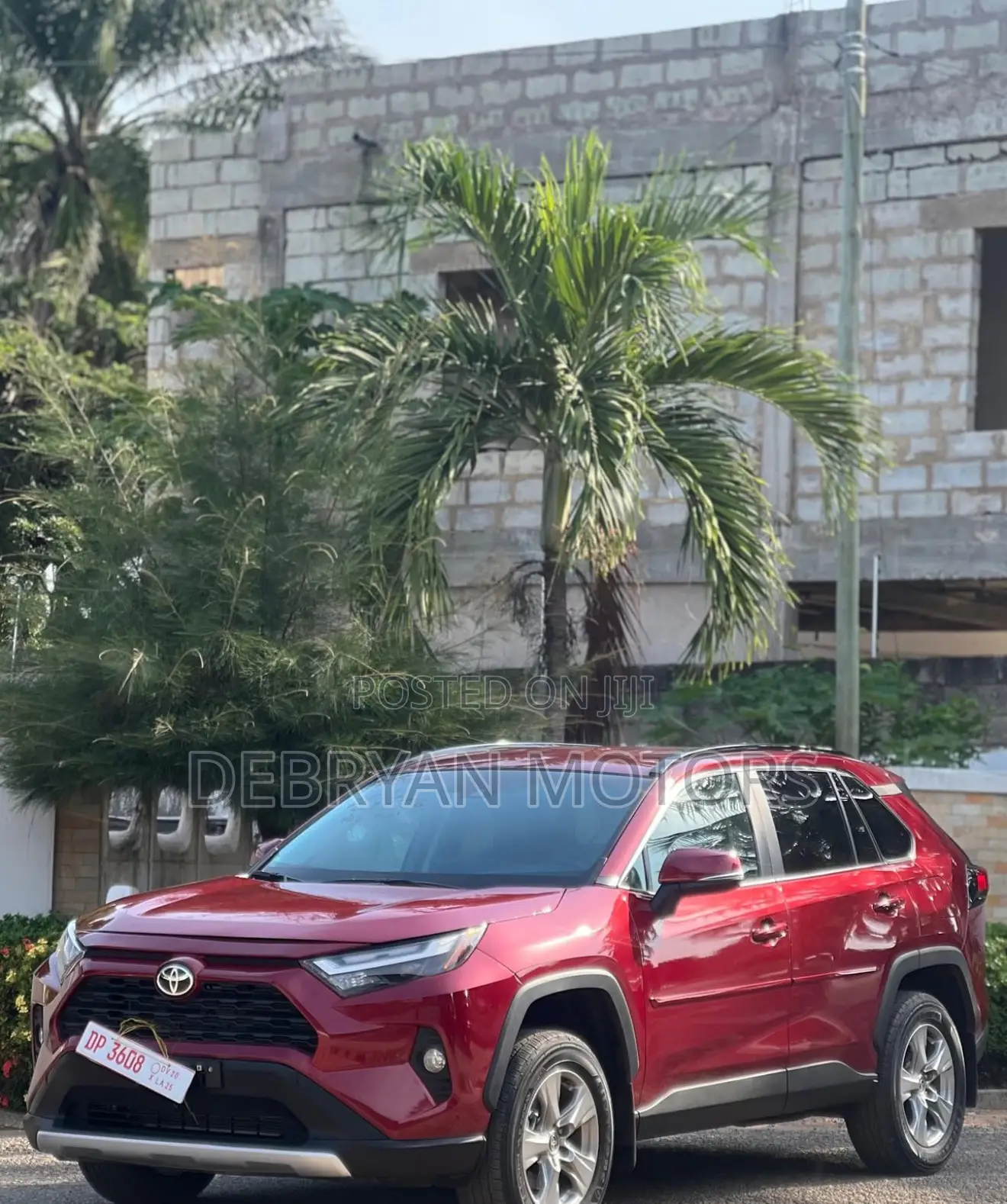 Toyota RAV4 XLE AWD 2024 Red