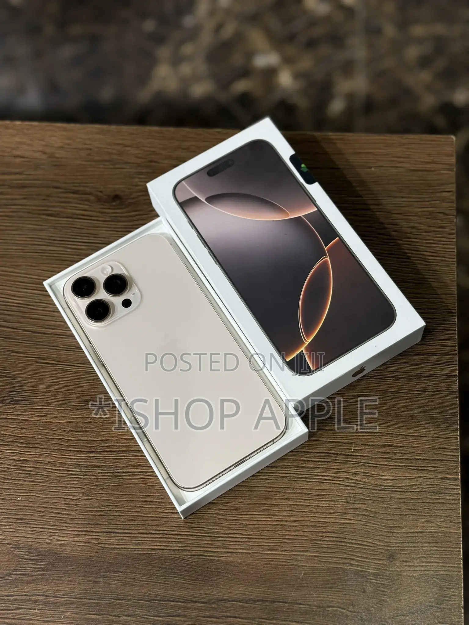 Apple iPhone 16 Pro Max 256 GB White