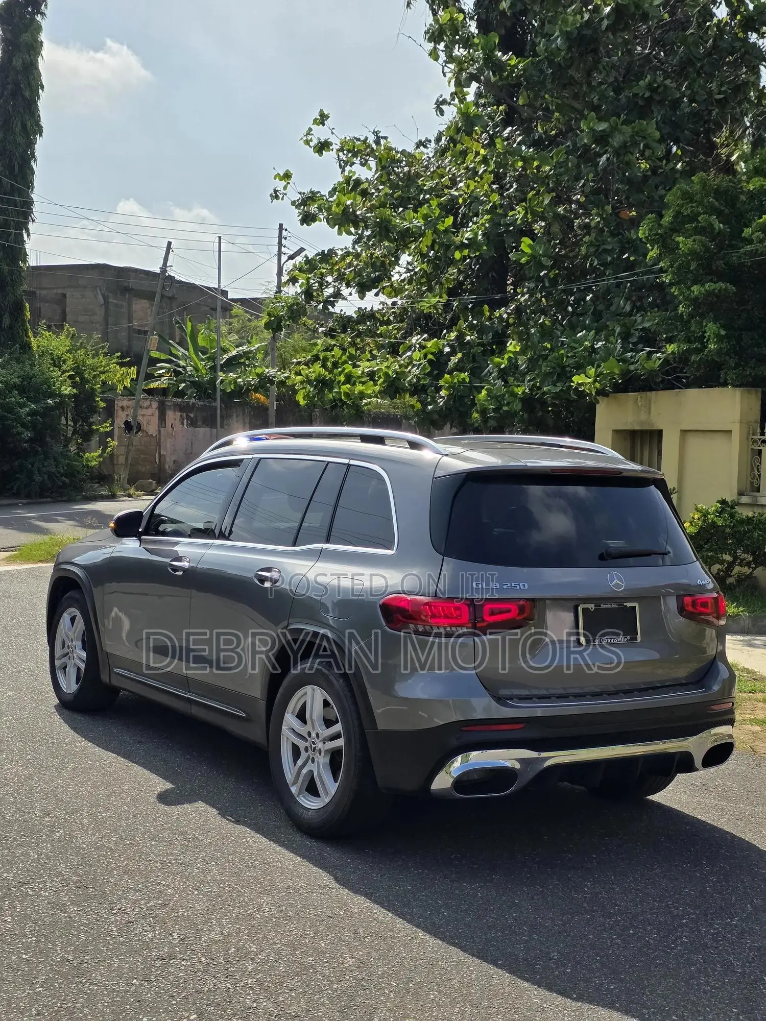 Mercedes-Benz GLB-Class GLB 250 4MATIC 2023 Gray