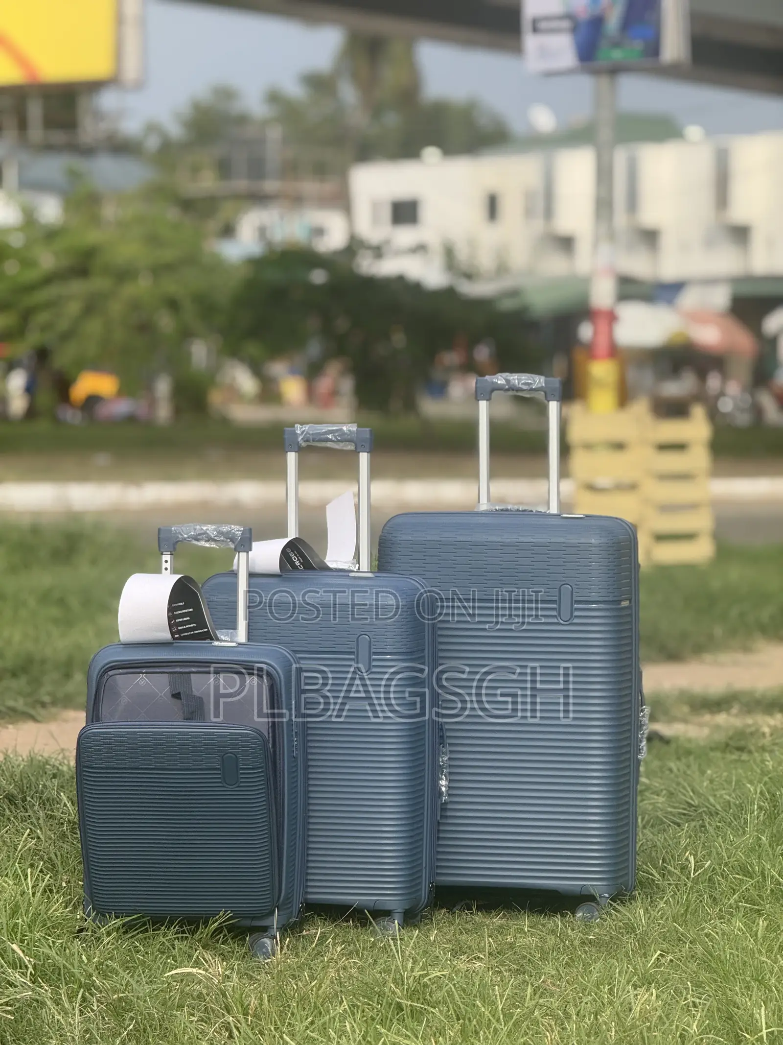 Three Set Piece Bag ,Carry on Bag With a Laptop Compartment
