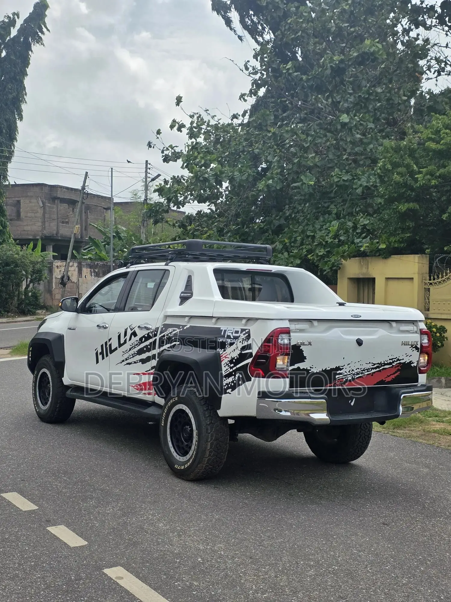 Toyota Hilux Revo Double Cab Petrol 2.7 AWD 2022 White
